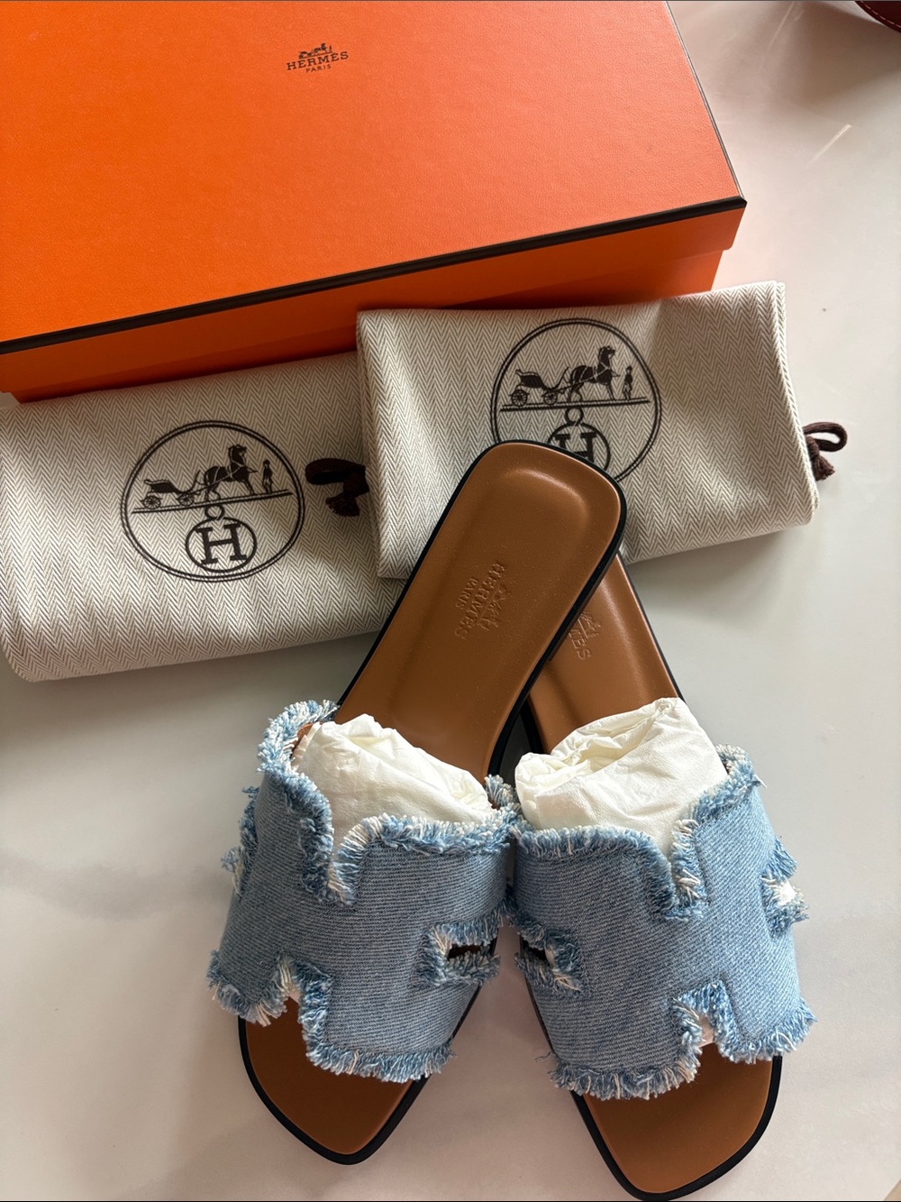 Hermes Light Blue Denim Oran Slide Sandals - Picture 3 of 5